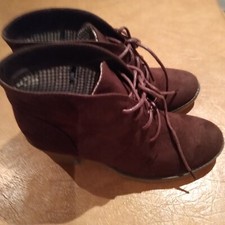 Bottines femme daim d'occasion  Aubevoye