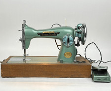 Vintage mcm home for sale  Lilburn