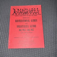 Official Recreational Games and Volleyball Guide 1955-1957 Girls & Women’s Sport segunda mano  Embacar hacia Mexico