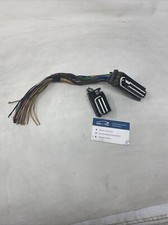 Connecteur fiche faisceaux d'occasion  Berre-l'Étang