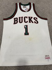 Oscar robertson autographed for sale  Cincinnati