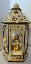 LANTERNA LED CORTE LASER MADEIRA HALLMARK COM CAIXA DE MÚSICA INVERNO FLOCOS DE NEVE NATAL comprar usado  Enviando para Brazil