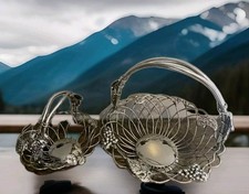 Vtg godinger baskets for sale  Price