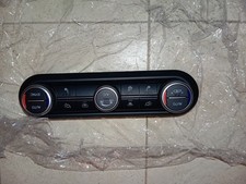 Centralina comandi clima usato Centralina comandi clima usato  Avezzano