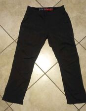 Pantalones chinos de rendimiento todo terreno Wrangler 32x30 negros (ATG) para hombre., usado segunda mano  Embacar hacia Argentina