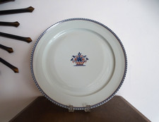 Plat rond porcelaine d'occasion  Gondreville