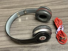 Fones de ouvido estéreo supra-auriculares Beats by Dr. Dre Solo HD originais com fio testados comprar usado Fones de ouvido estéreo supra-auriculares Beats by Dr. Dre Solo HD originais com fio testados comprar usado  Enviando para Brazil