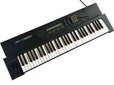 Synthétiseur yamaha 200 d'occasion  Craponne