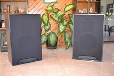 Pair large way for sale  Cedar Rapids
