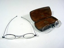 Lot antique pairs d'occasion  Expédié en Belgium