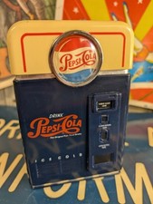 Vintage 1996 Pepsi Cola Soda Pop Máquina de Venda Automática Classificador de Moedas Banco de Dinheiro 7” de Altura comprar usado  Enviando para Brazil