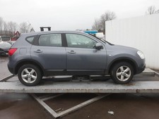 Nissan qashqai right for sale  DUMFRIES