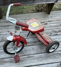 Vintage red white for sale Vintage red white for sale  Quincy