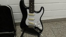 Fender stratocaster japan gebraucht kaufen  München