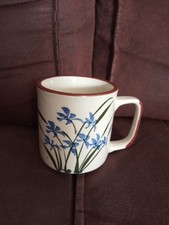 Jolie tasse motifs d'occasion  Auvers-sur-Oise