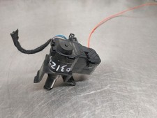 8k0862153d tappo carburante usato 8k0862153d tappo carburante usato  Ferrara