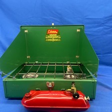 Usado, Antigo 1975 Coleman Modelo 425E Verde 2 Queimadores Fogão de Acampamento a Gás QUASE NUNCA USADO!! comprar usado  Enviando para Brazil