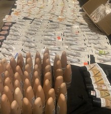 400+ Lote de Maquiagem ALMAY Cosméticos Atacado Armazém Limpeza! LEIA! comprar usado  Enviando para Brazil