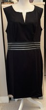 Elegante robe noire d'occasion  Le Chesnay