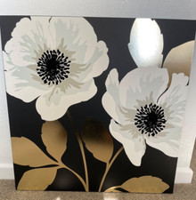 Large spectacular white for sale  WALTHAM CROSS