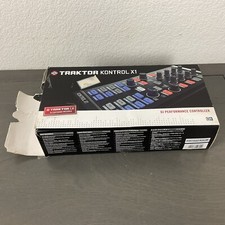 Efeitos controladores de desempenho para DJ Native Instruments Traktor Kontrol X1 comprar usado  Enviando para Brazil