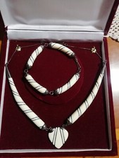 Parure antica collana usato  Ragalna
