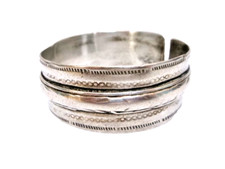 Ancien bracelet oriental d'occasion  Gémenos