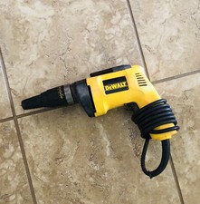 Chave de fenda DeWalt DW250-04Corded VSR drywall 4000 RPM 4.5 amp tipo 1 comprar usado  Enviando para Brazil