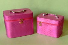 Lotto beauty case usato  Palermo