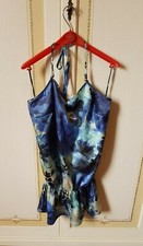 Top colore blu usato Top colore blu usato  Vecchiano