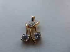 Pendentif plaqué jaune d'occasion  Annecy