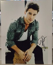Foto 8x10 assinada à mão de Ryan Guzmán, usado comprar usado  Enviando para Brazil