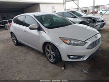 Câmera de visão traseira porta-malas/escotilha/porta traseira Hatchback EV compatível com 15-18 FOCUS 3573439 comprar usado  Enviando para Brazil