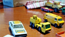 Macchinine vintage matchbox usato  Torino