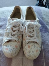 Hotter women lace for sale  SALTBURN-BY-THE-SEA