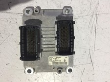 Centralina motore ecu usato  Massa di Somma
