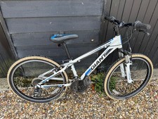 Giant xtc childs for sale  SUDBURY