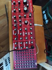 Synthetiseur behringer neutron d'occasion Synthetiseur behringer neutron d'occasion  Peyrehorade