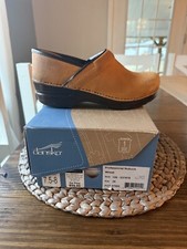 Dansko women nubuck for sale  Siler City