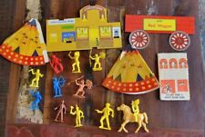 1960 Marx Fort 9 Apache Indians Scalp 1 Cowboy Amarelo Vermelho Azul Marrom e Cenas comprar usado  Enviando para Brazil