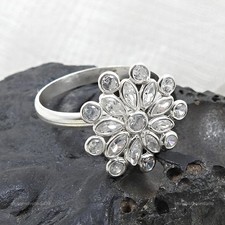 Moldura de zircônia cúbica natural prata 925 solitário aniversário novo anel joia comprar usado Moldura de zircônia cúbica natural prata 925 solitário aniversário novo anel joia comprar usado  Enviando para Brazil