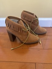 Tory burch tan for sale  Long Beach