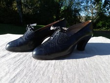 Paire chaussures femmes d'occasion  Gandelu