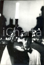 1964 paris ritratto usato  Milano