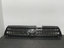 Grille calandre toyota d'occasion  Saint-Renan