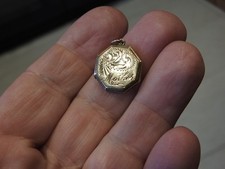 Vintage 9ct gold for sale Vintage 9ct gold for sale  LYTHAM ST. ANNES