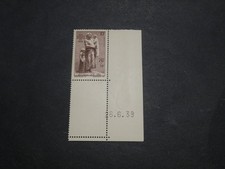 Timbre 447 coin d'occasion Timbre 447 coin d'occasion  Grièges