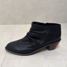 Kelsi dagger black for sale  Toms River