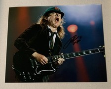 Foto autografada 8x10 assinada pela lenda da guitarra rock AC/DC *VENDA* comprar usado  Enviando para Brazil
