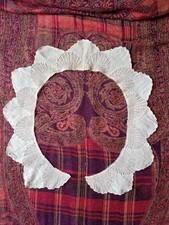 Col ancien brodé d'occasion  Corbie